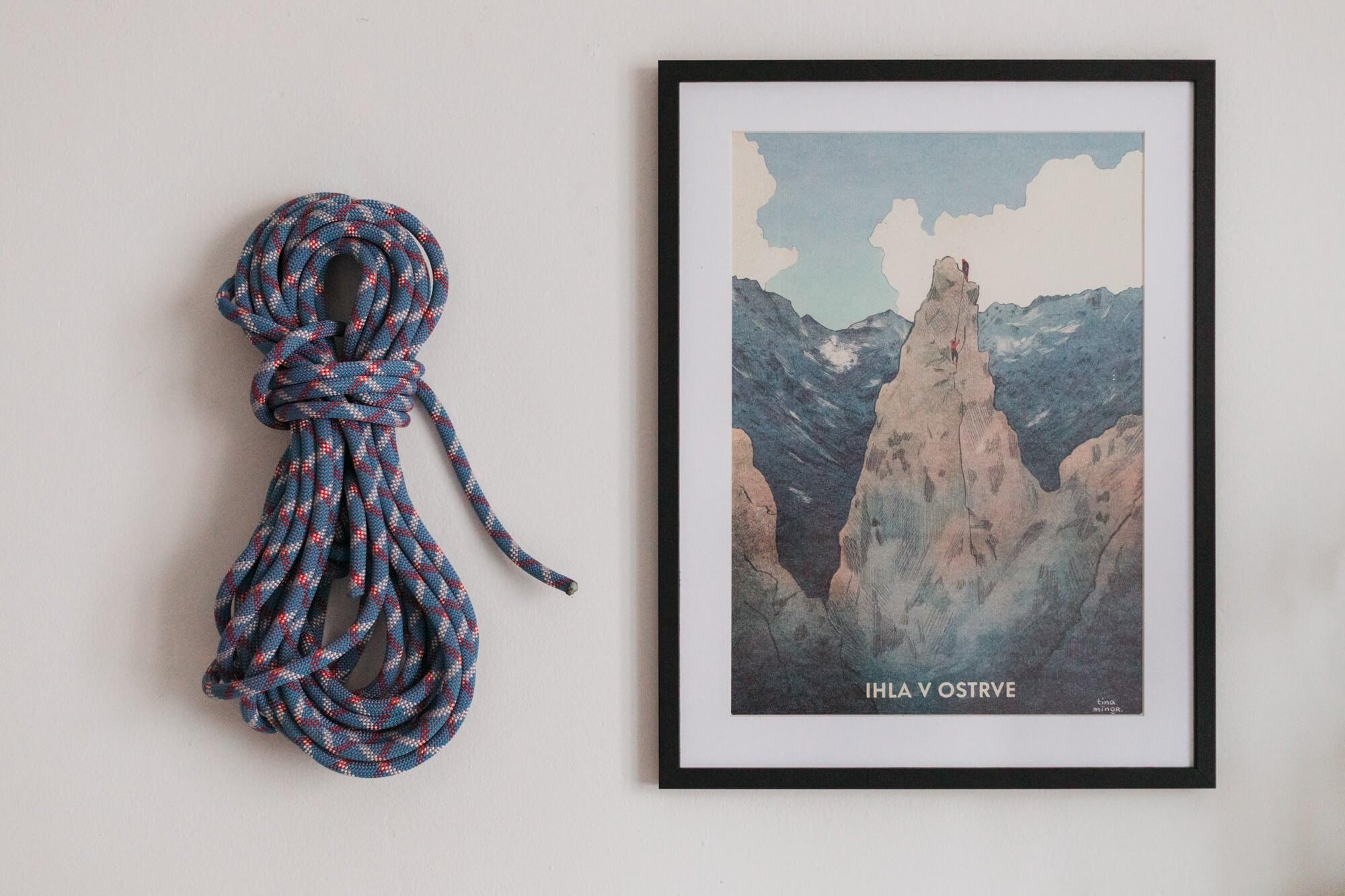 Jehla v Ostrvě – Tina Minor